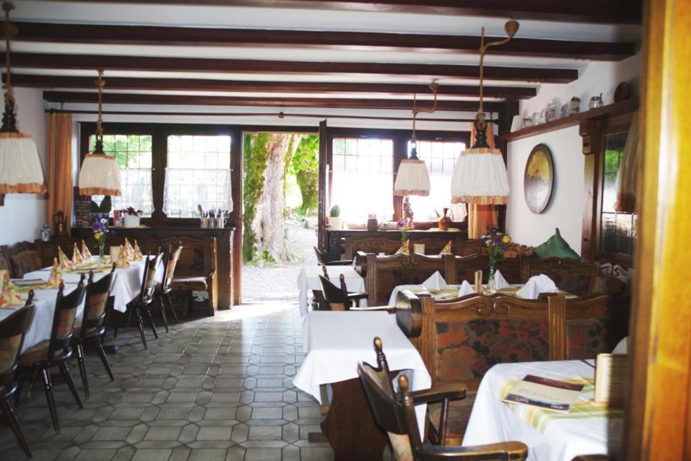 Hotel Gasthof Zur Post Wolfegg Dış mekan fotoğraf