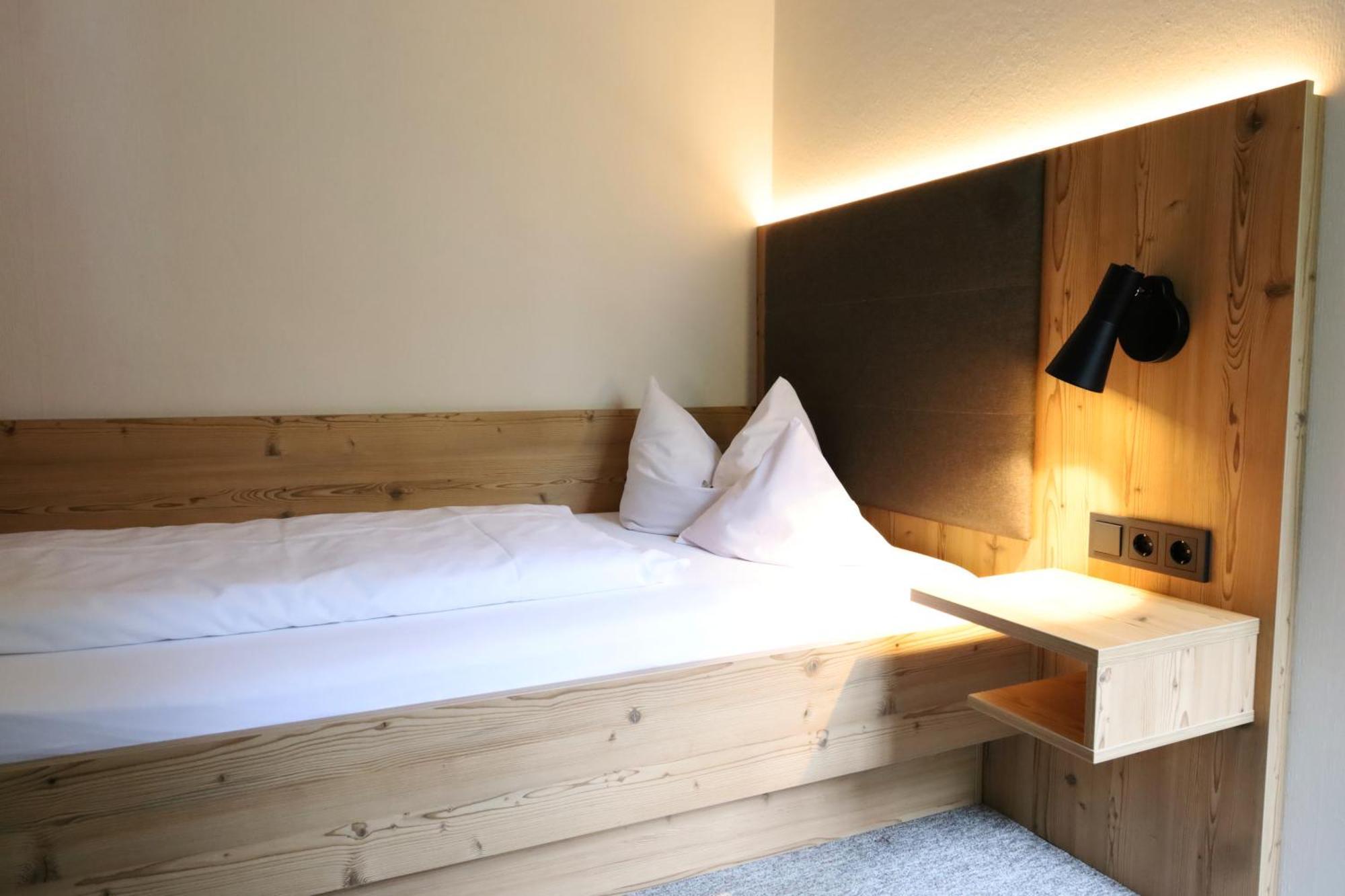 Hotel Gasthof Zur Post Wolfegg Dış mekan fotoğraf