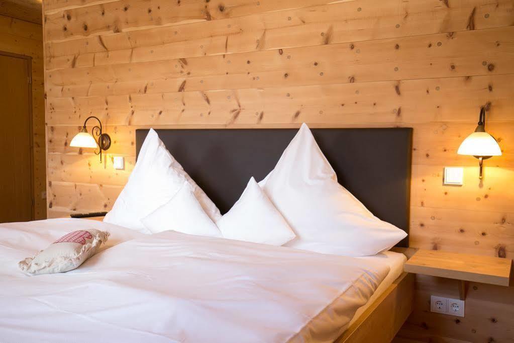 Hotel Gasthof Zur Post Wolfegg Dış mekan fotoğraf